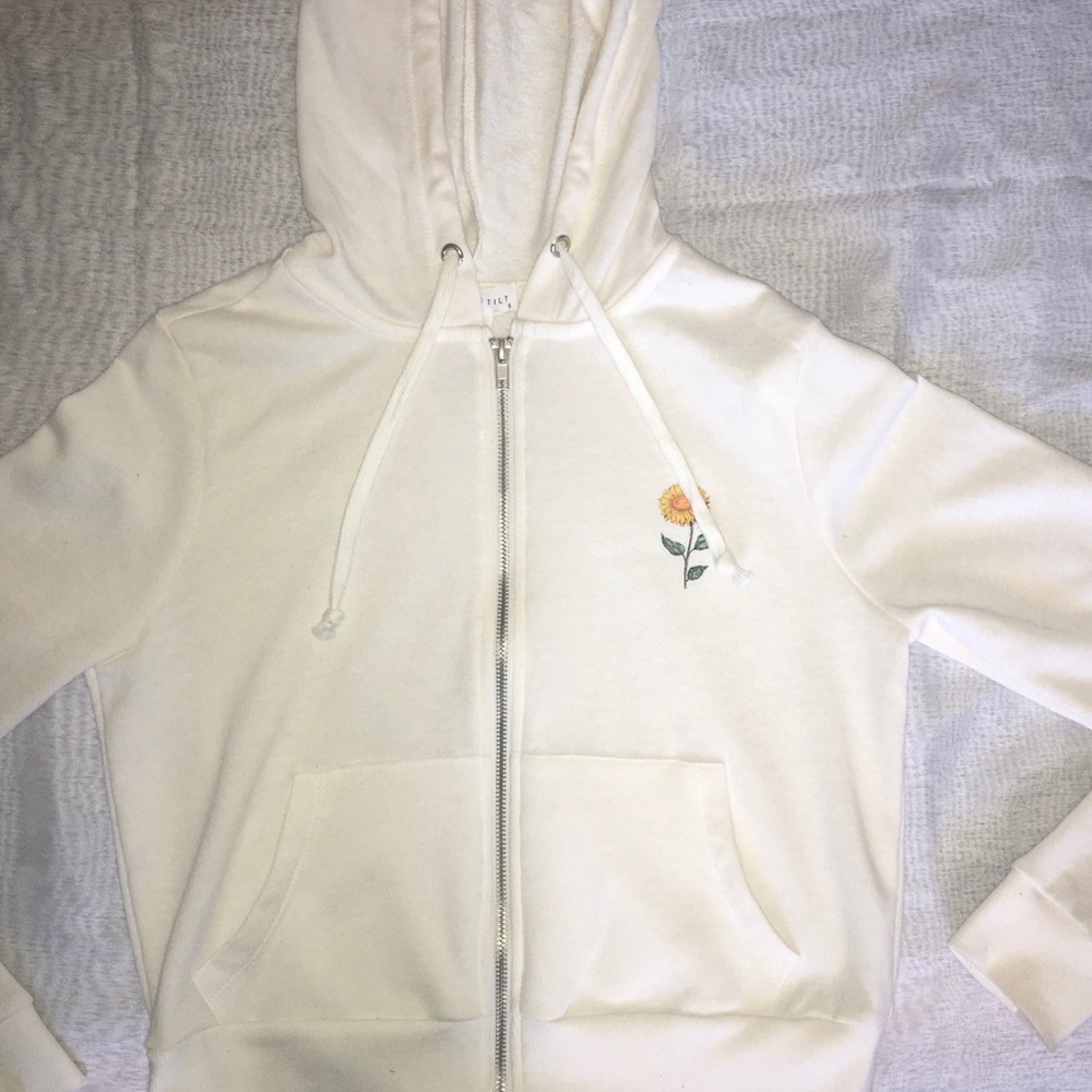 “Sunflower chasers” cropped zip up sweater